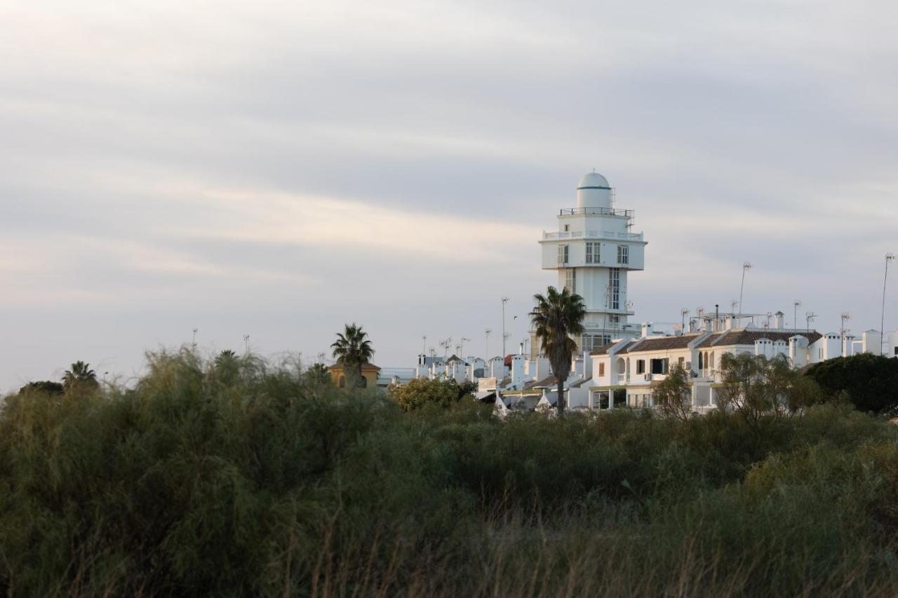 Tolles Ferienhaus Mit Sonnenterrasse Direkt Am Meer Isla Cristina Eksteriør bilde